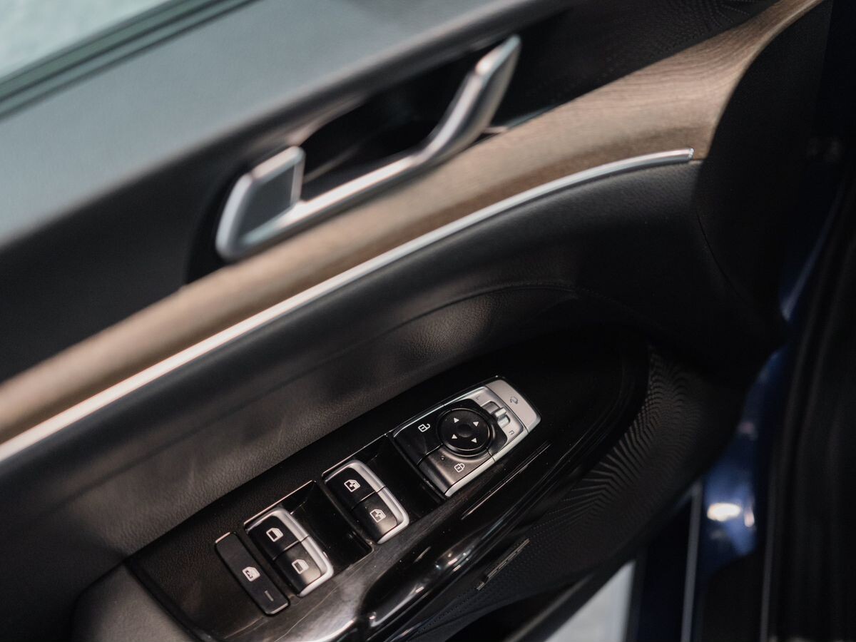 Kia K5 2021 - фото автомобиля