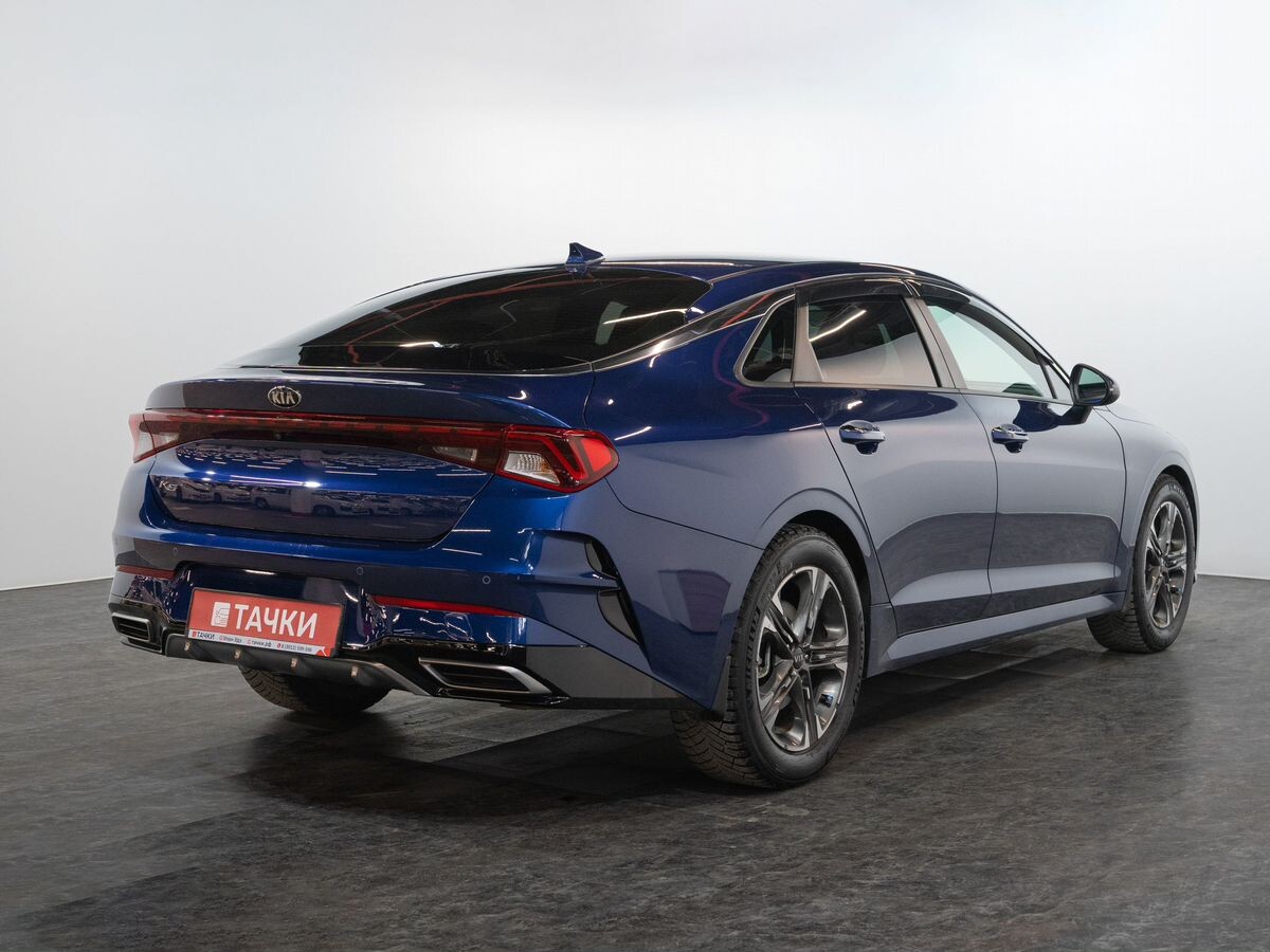 Kia K5 2021 - фото автомобиля
