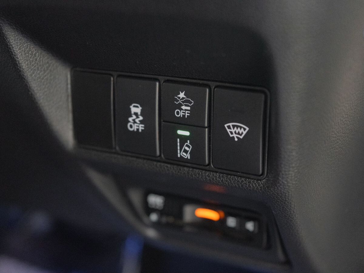 Honda Stepwgn 2019 - фото автомобиля