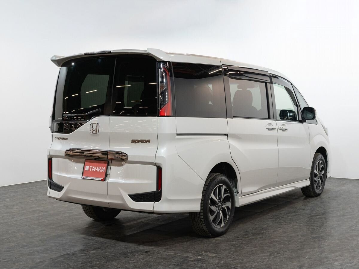 Honda Stepwgn 2019 - фото автомобиля