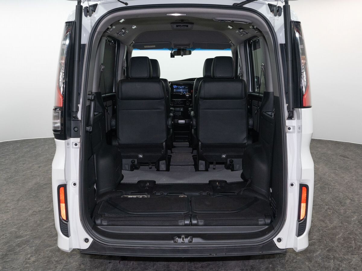 Honda Stepwgn 2019 - фото автомобиля