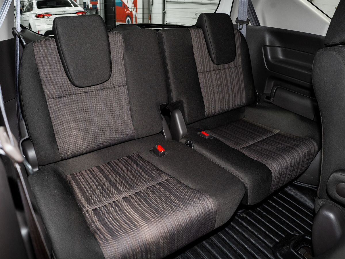 Honda Freed 2018 - фото автомобиля