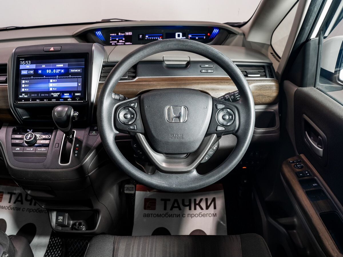 Honda Freed 2018 - фото автомобиля