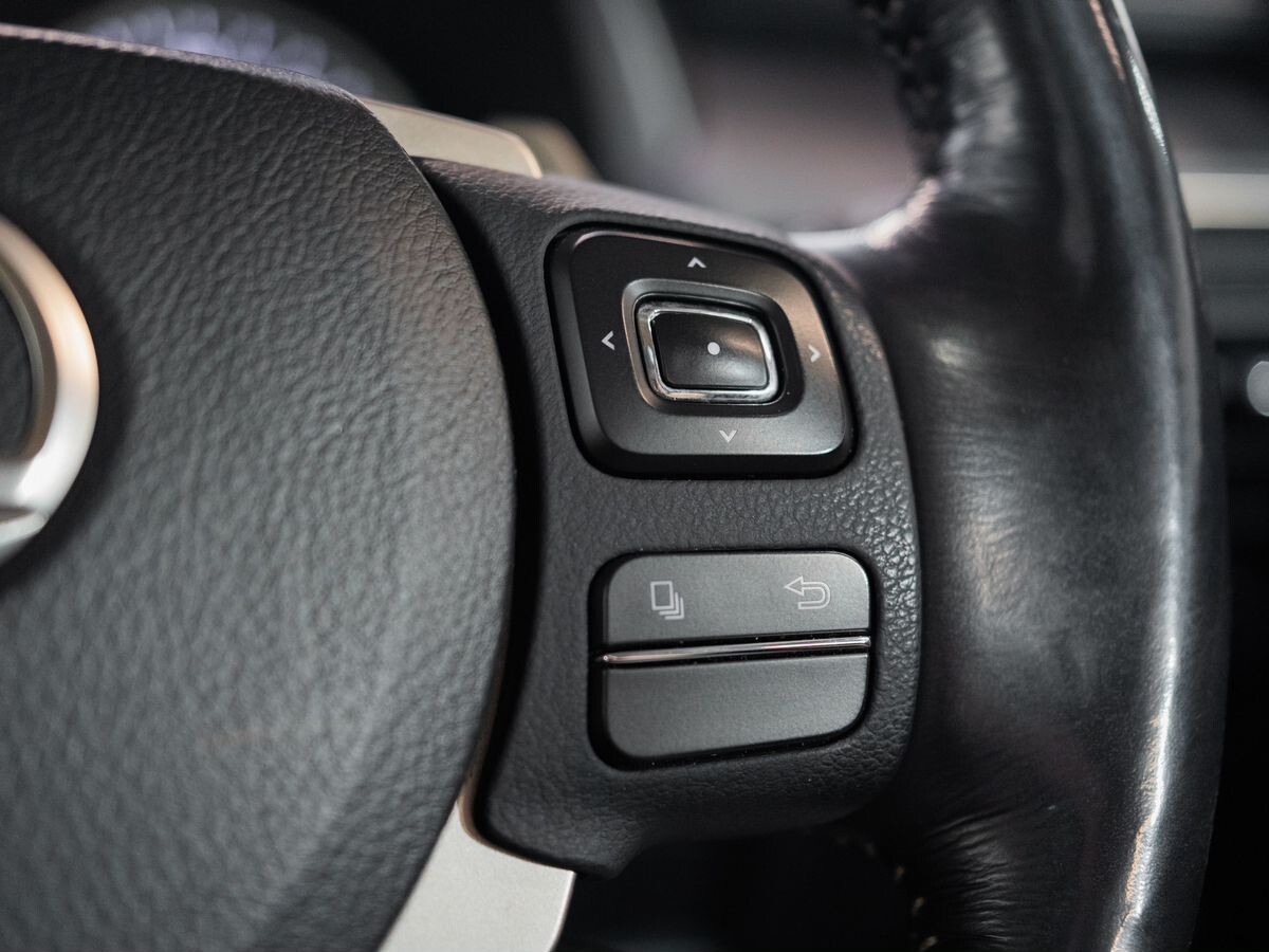 Lexus NX200t 2015 - фото автомобиля