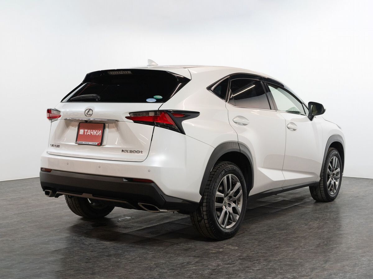 Lexus NX200t 2015 - фото автомобиля