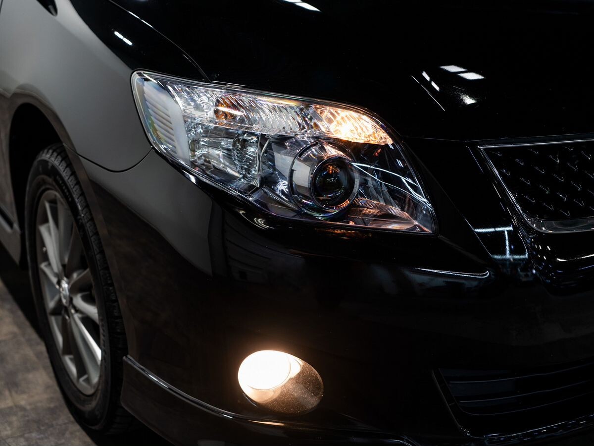 Toyota Corolla Fielder 2011 - фото автомобиля