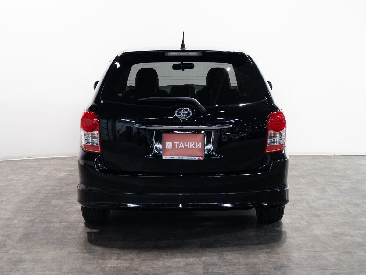 Toyota Corolla Fielder 2011 - фото автомобиля