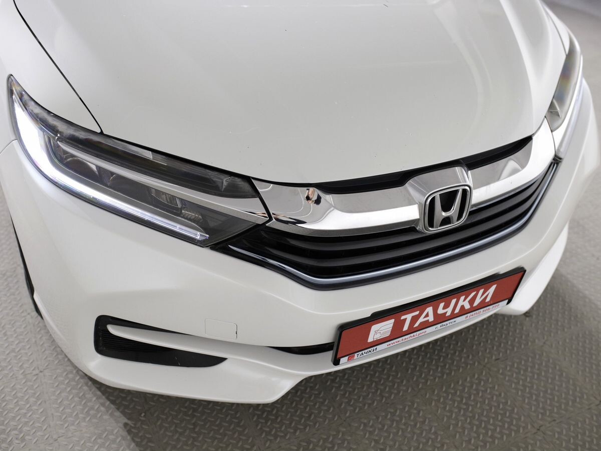 Honda Shuttle 2015 - фото автомобиля