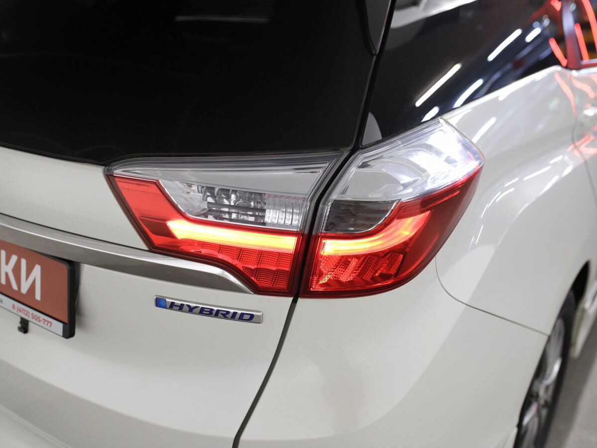 Honda Shuttle 2015 - фото автомобиля