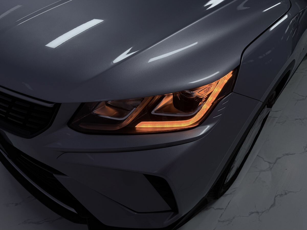 Geely Coolray 2025 - фото автомобиля