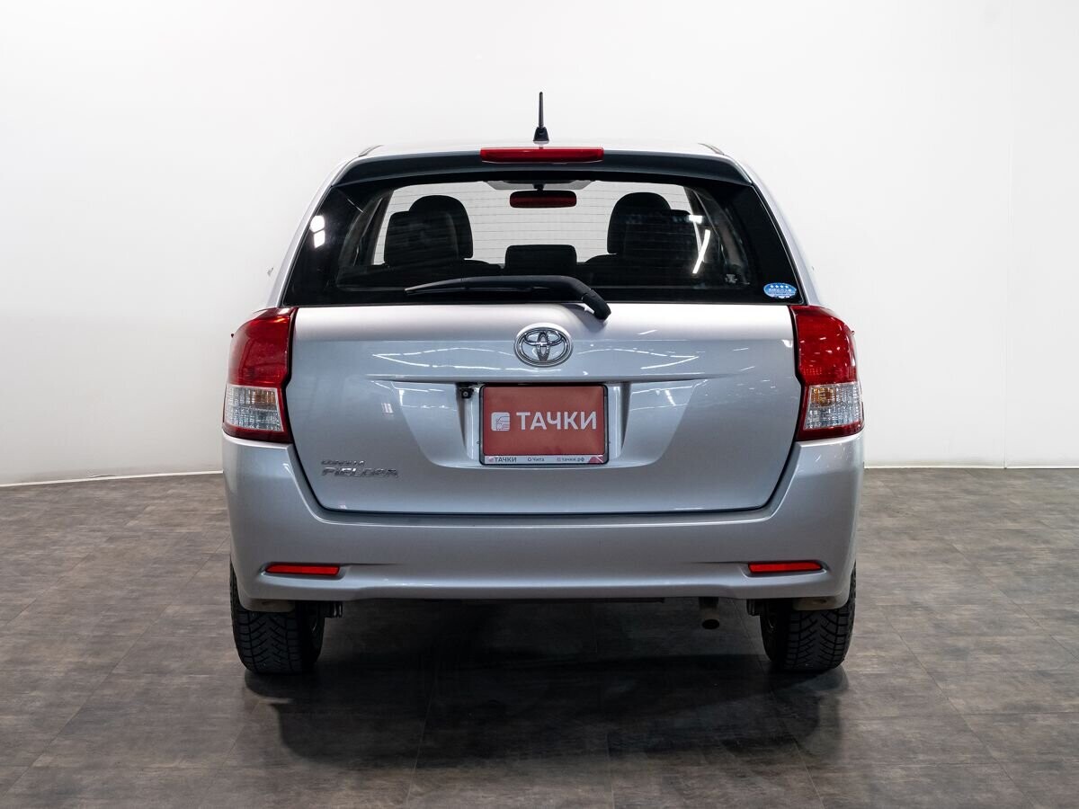 Toyota Corolla Fielder 2014 - фото автомобиля