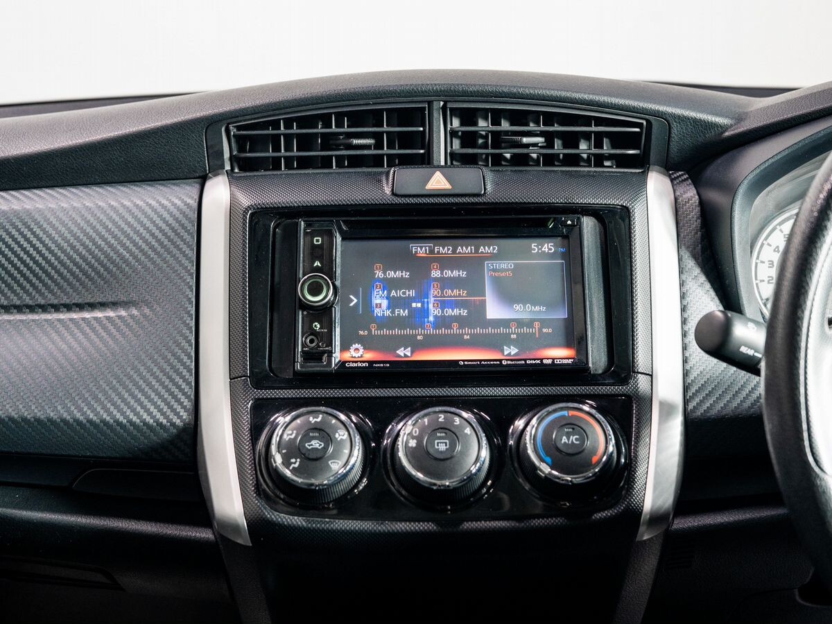 Toyota Corolla Fielder 2014 - фото автомобиля