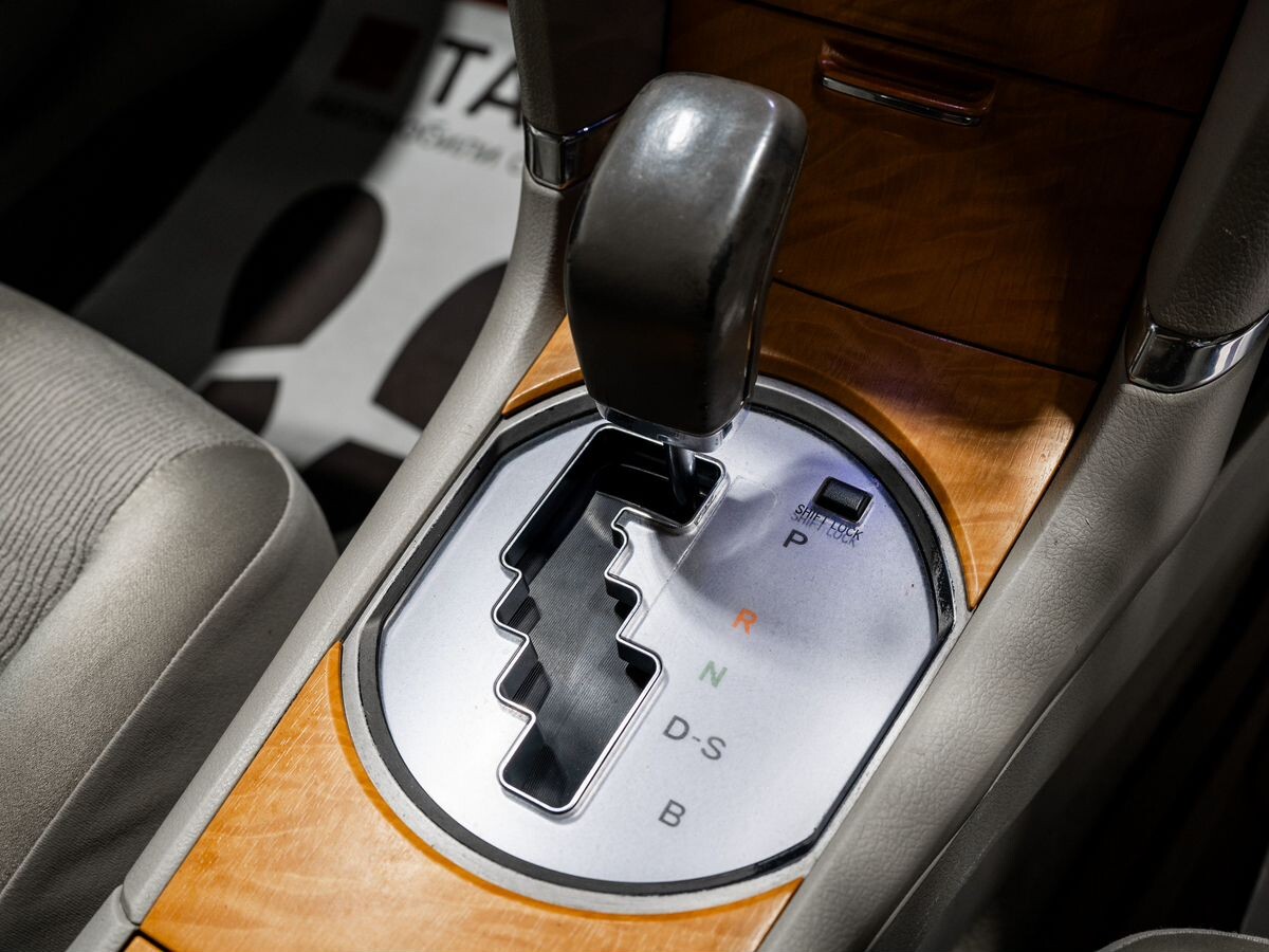 Toyota Allion 2010 - фото автомобиля