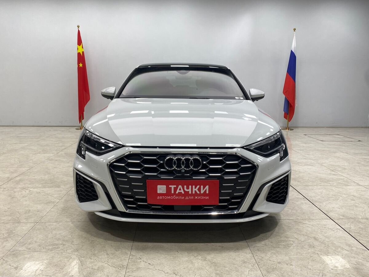 Audi A3 2022 - фото автомобиля