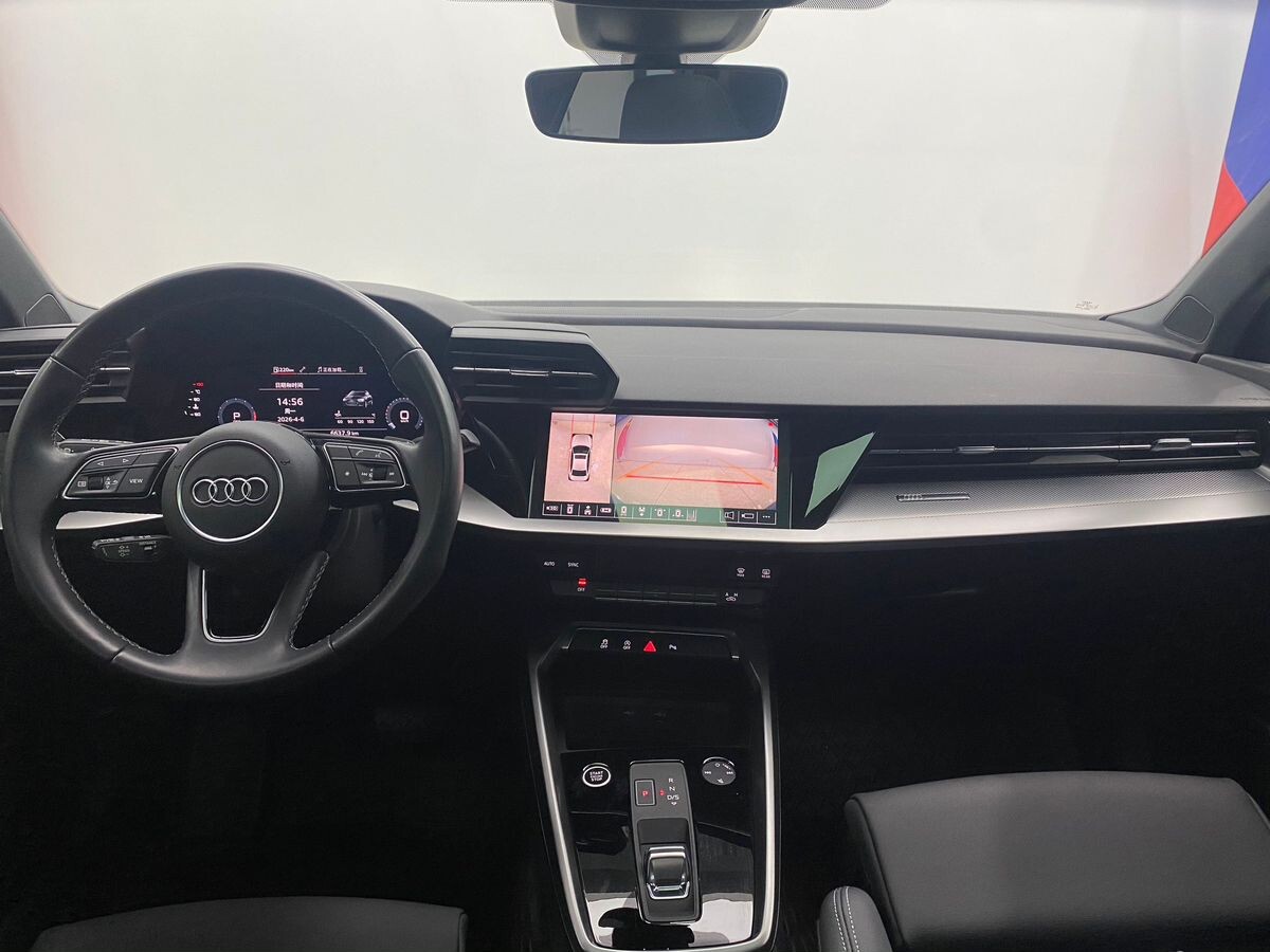 Audi A3 2022 - фото автомобиля