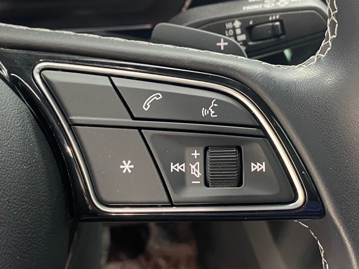 Audi A3 2022 - фото автомобиля