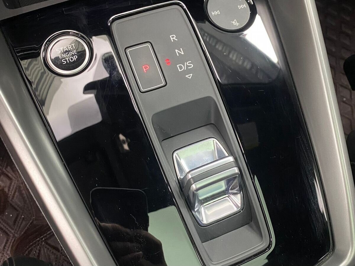 Audi A3 2022 - фото автомобиля