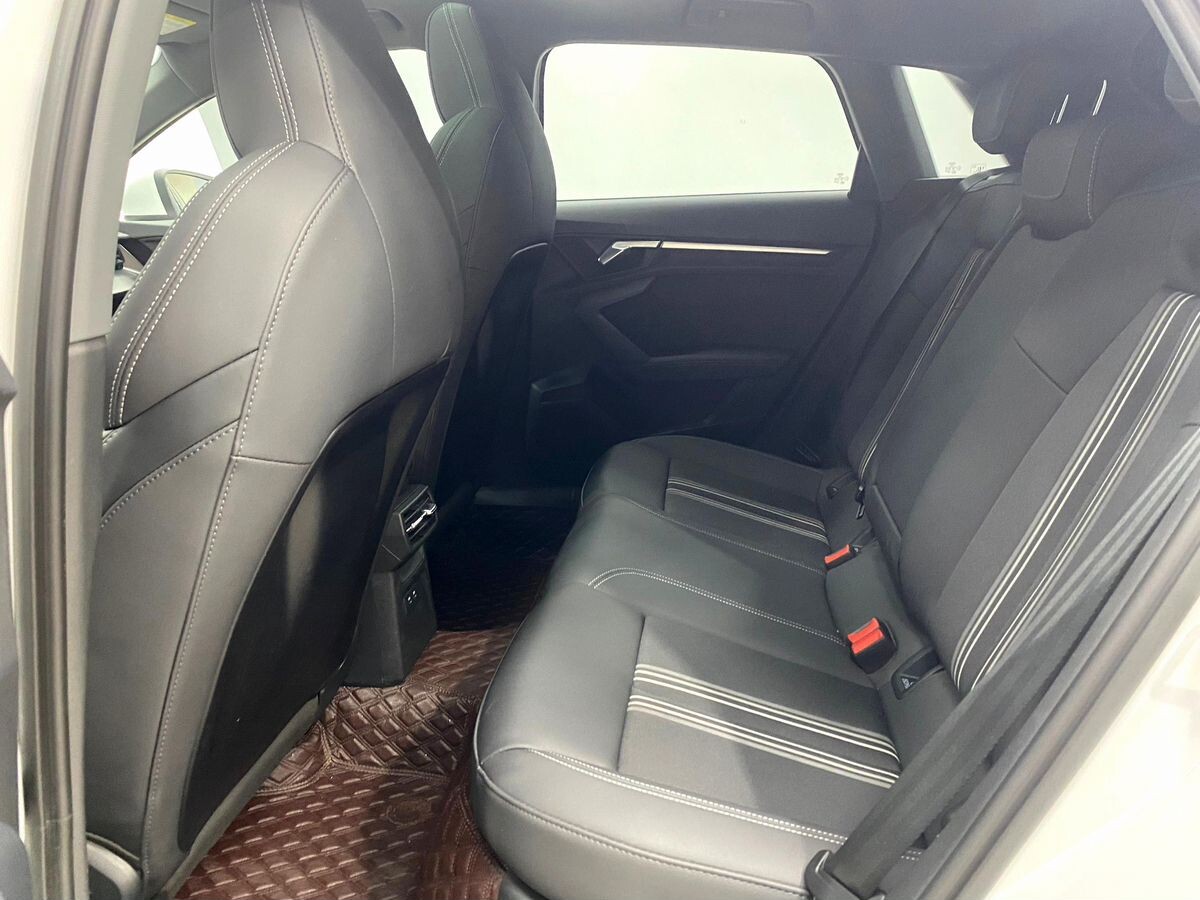 Audi A3 2022 - фото автомобиля