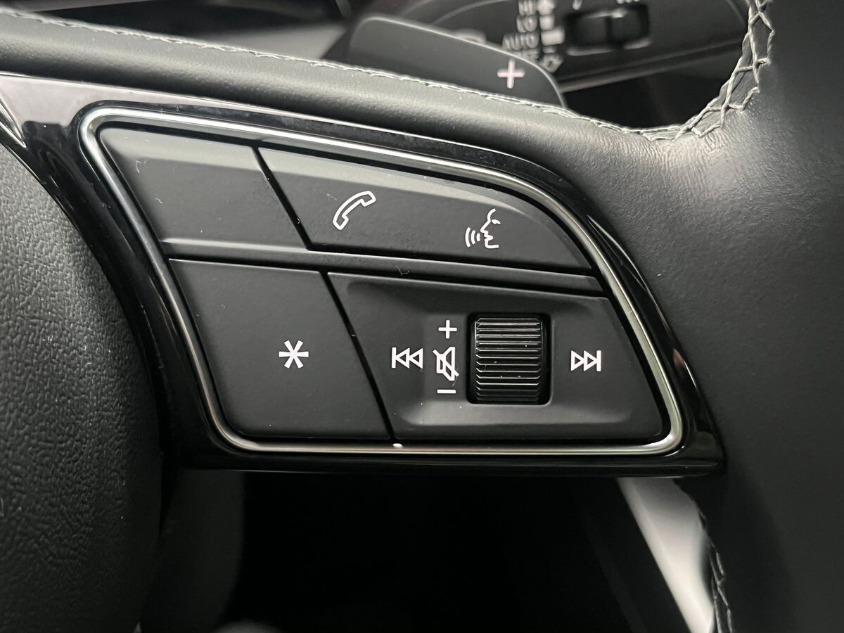 Audi A3 2023 - фото автомобиля