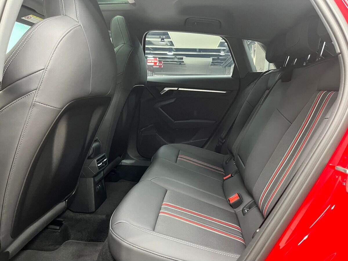 Audi A3 2023 - фото автомобиля