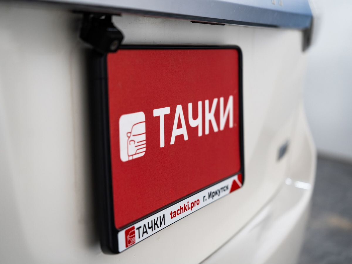 Toyota Wish 2013 - фото автомобиля