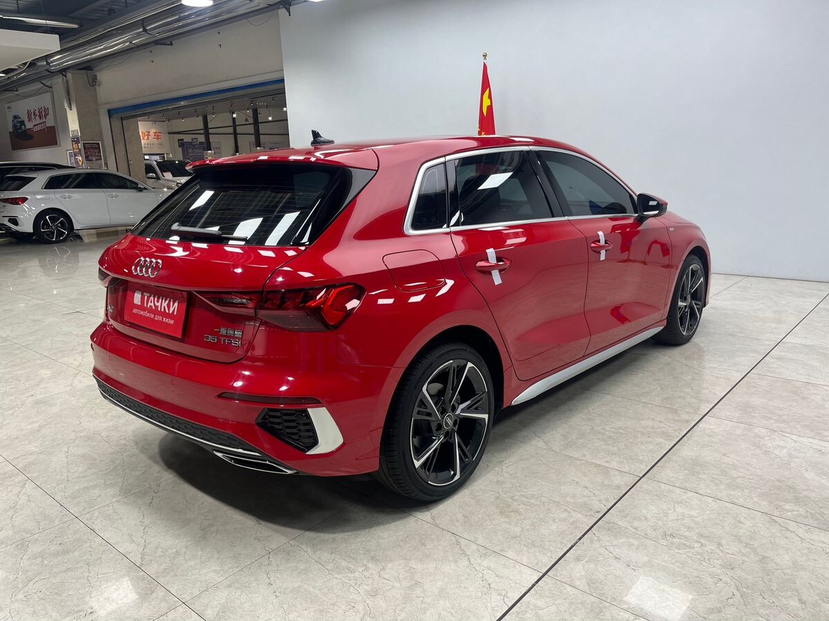 Audi A3 2023 - фото автомобиля