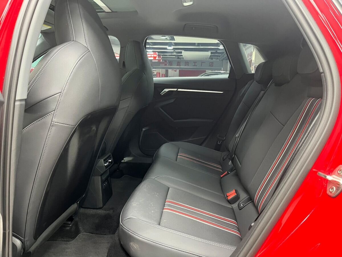 Audi A3 2023 - фото автомобиля