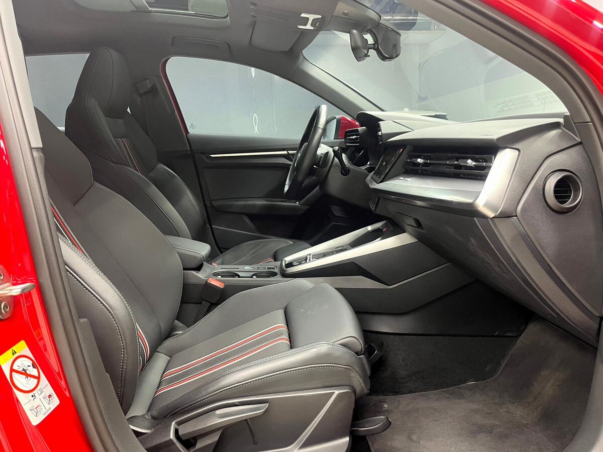 Audi A3 2023 - фото автомобиля