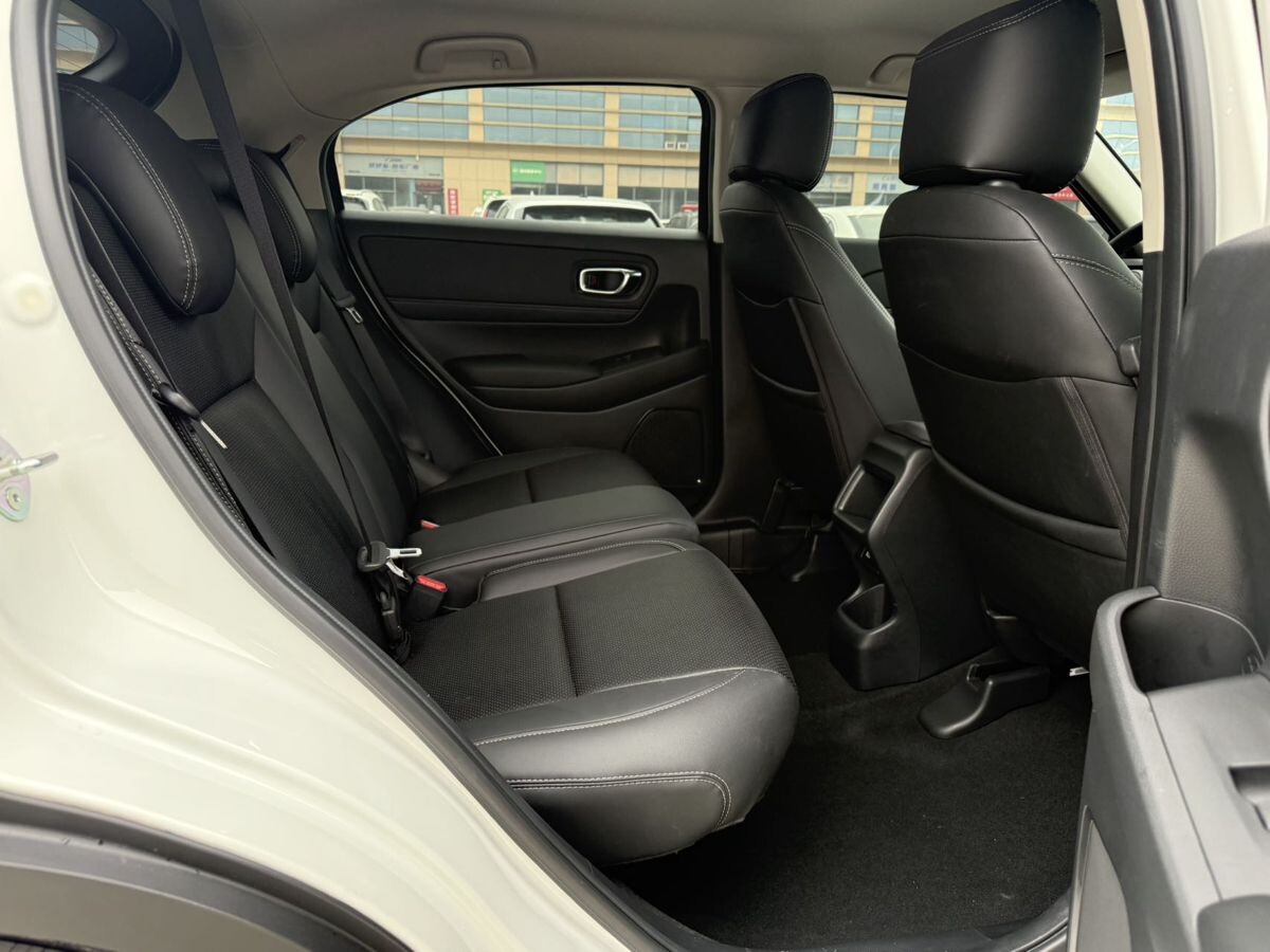 Honda Vezel 2023 - фото автомобиля