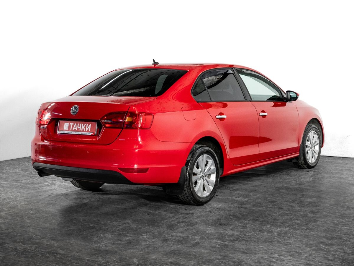 Volkswagen Jetta 2012 - фото автомобиля