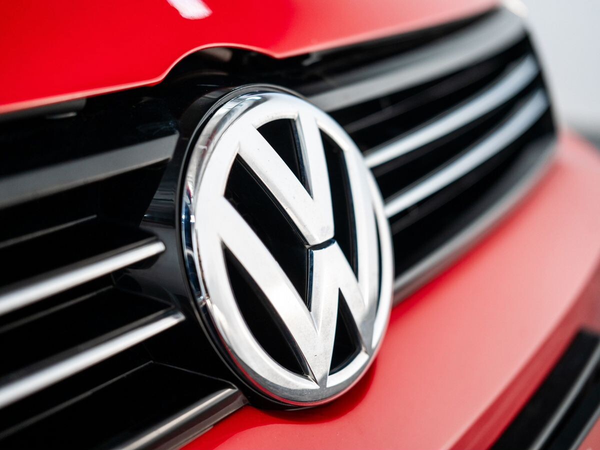 Volkswagen Jetta 2012 - фото автомобиля