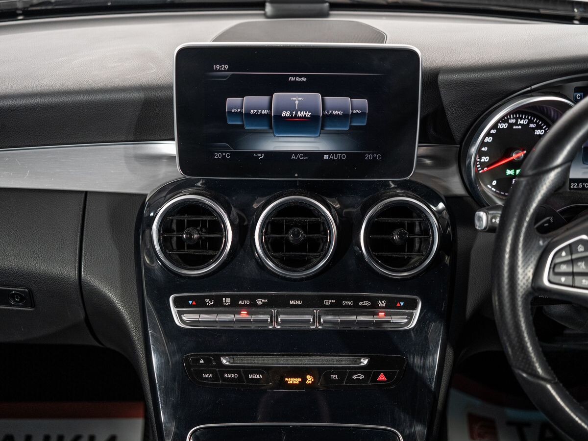 Mercedes-Benz C-Class 2017 - фото автомобиля