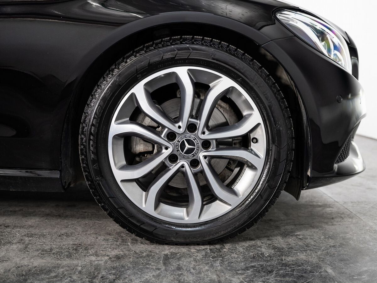 Mercedes-Benz C-Class 2017 - фото автомобиля