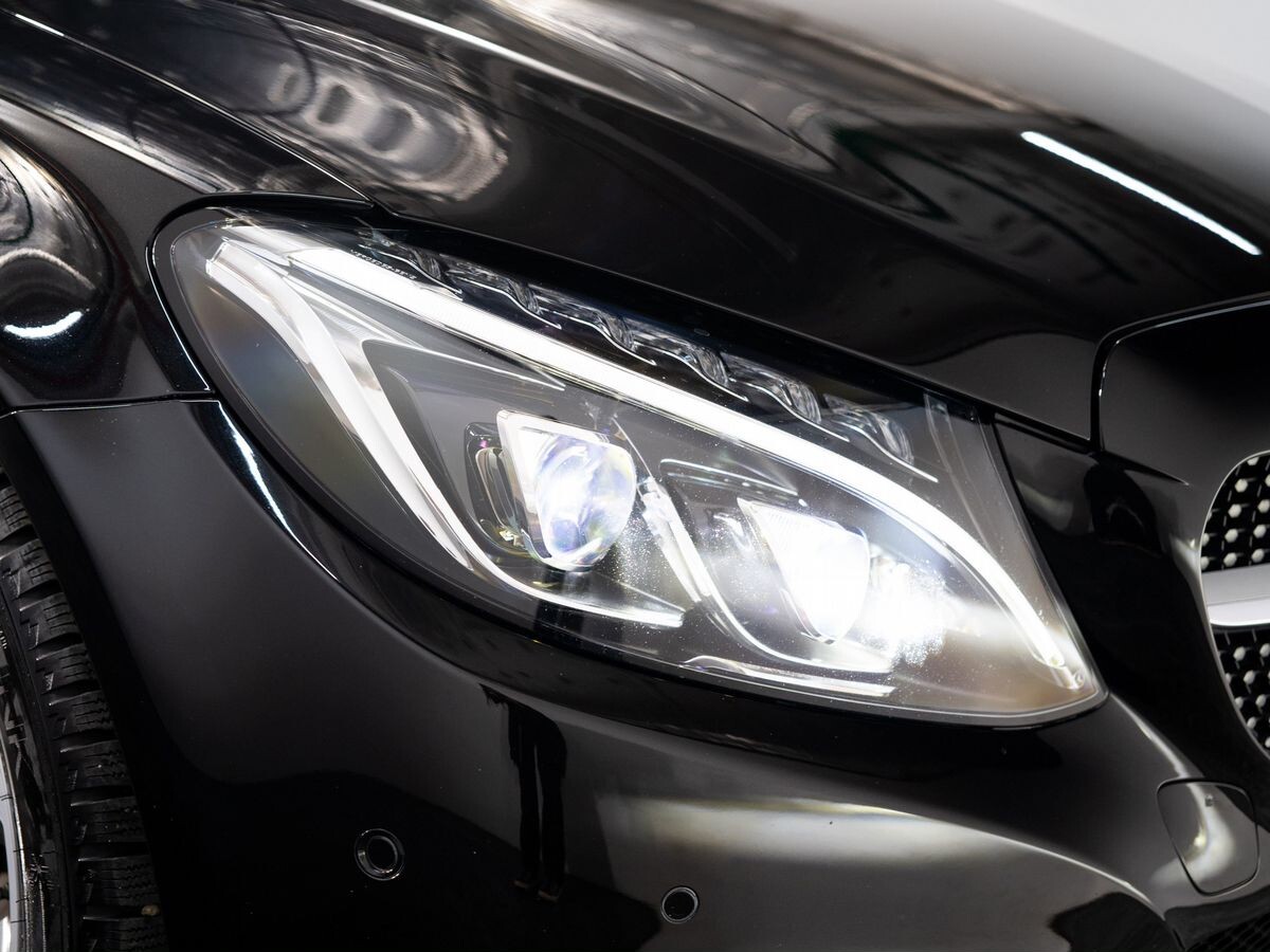 Mercedes-Benz C-Class 2017 - фото автомобиля