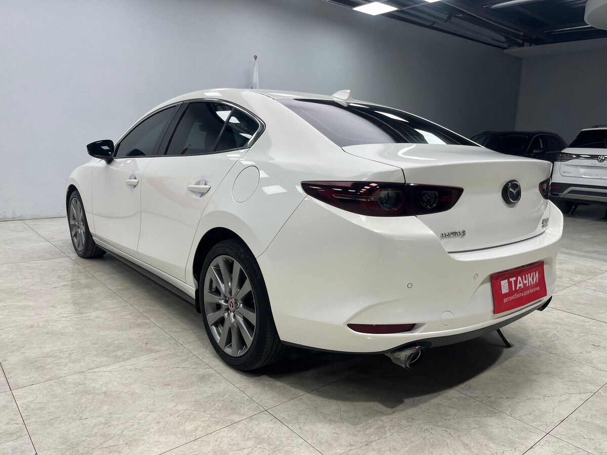 Mazda Mazda3 2021 - фото автомобиля