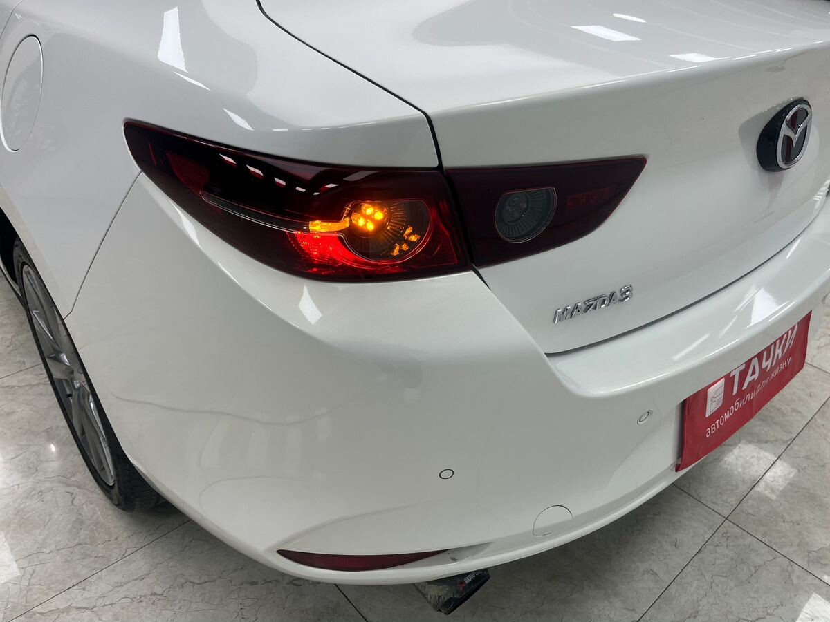 Mazda Mazda3 2021 - фото автомобиля