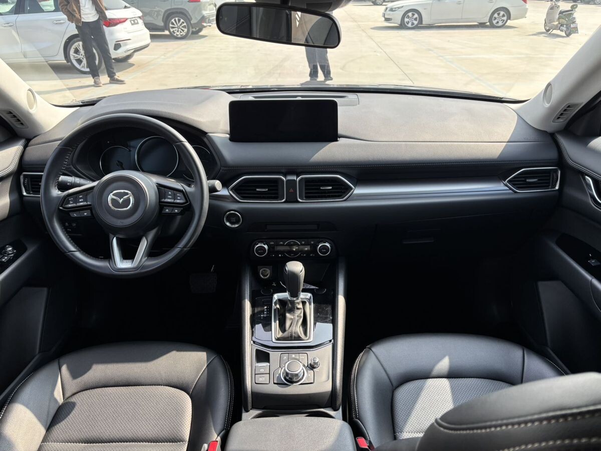 Mazda CX-5 2022 - фото автомобиля