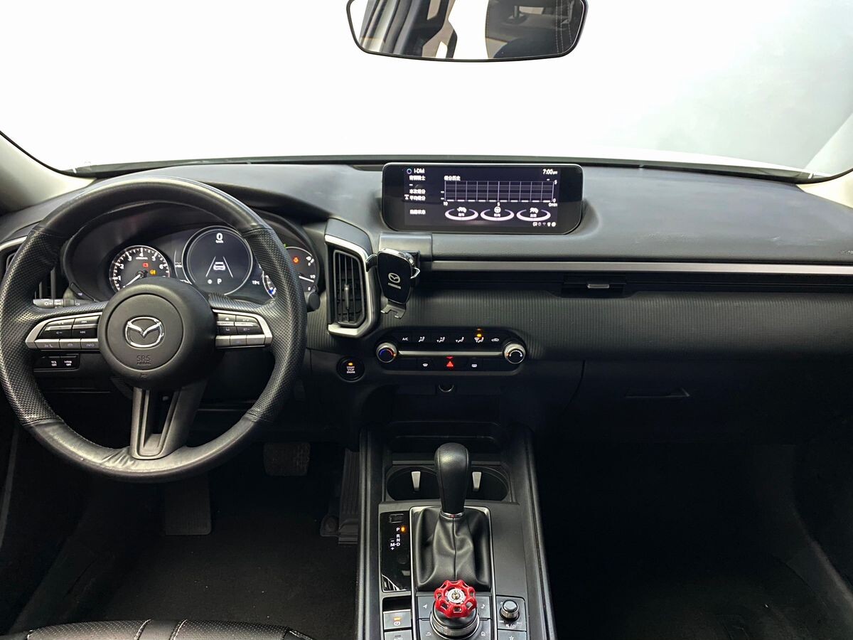 Mazda CX-50 2023 - фото автомобиля