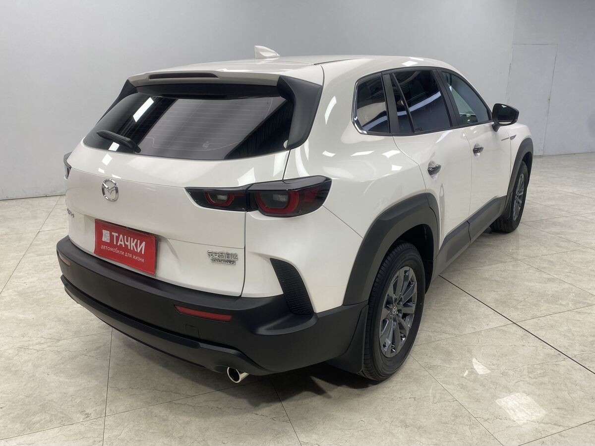 Mazda CX-50 2023 - фото автомобиля