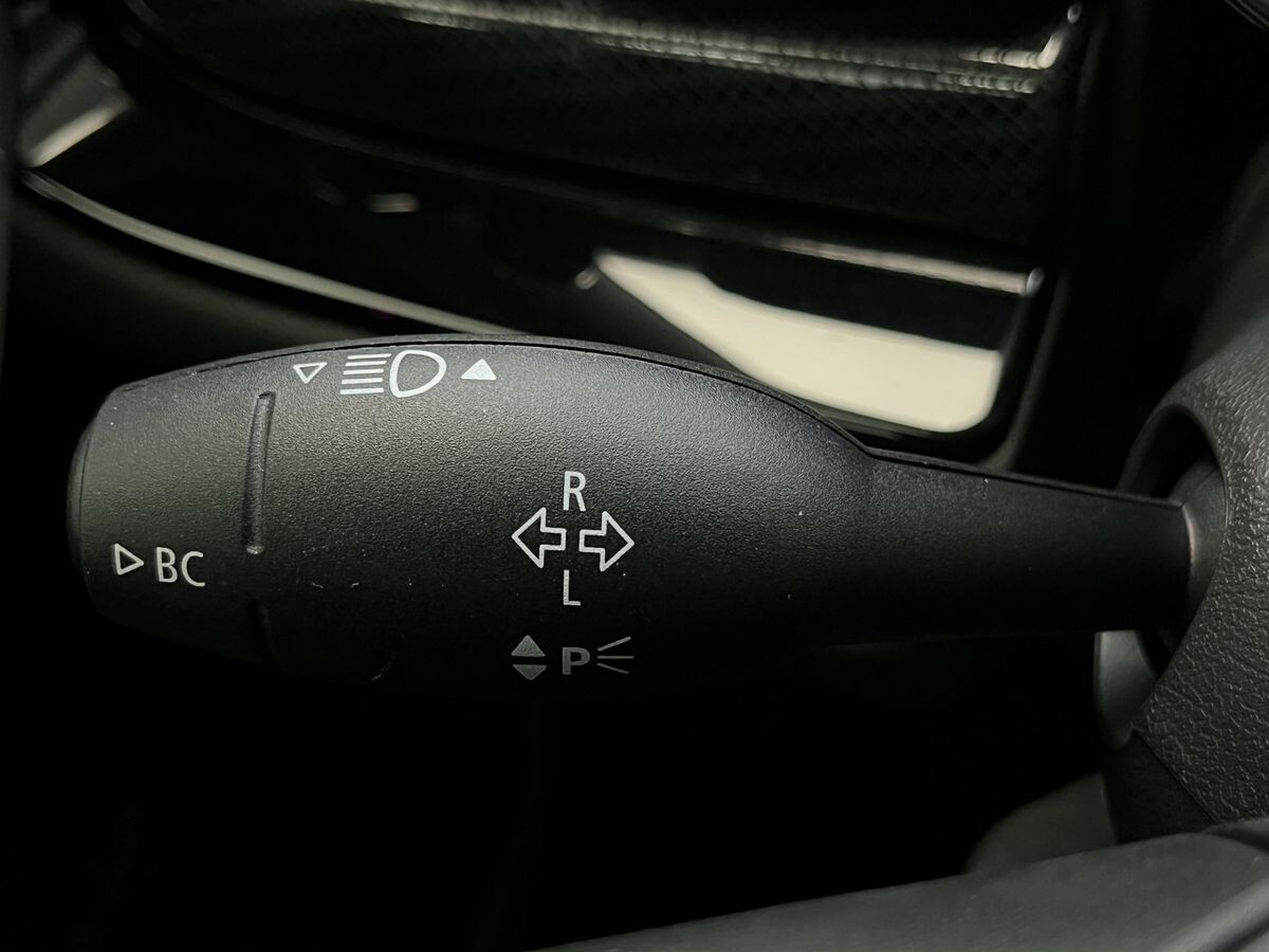 MINI Clubman 2022 - фото автомобиля