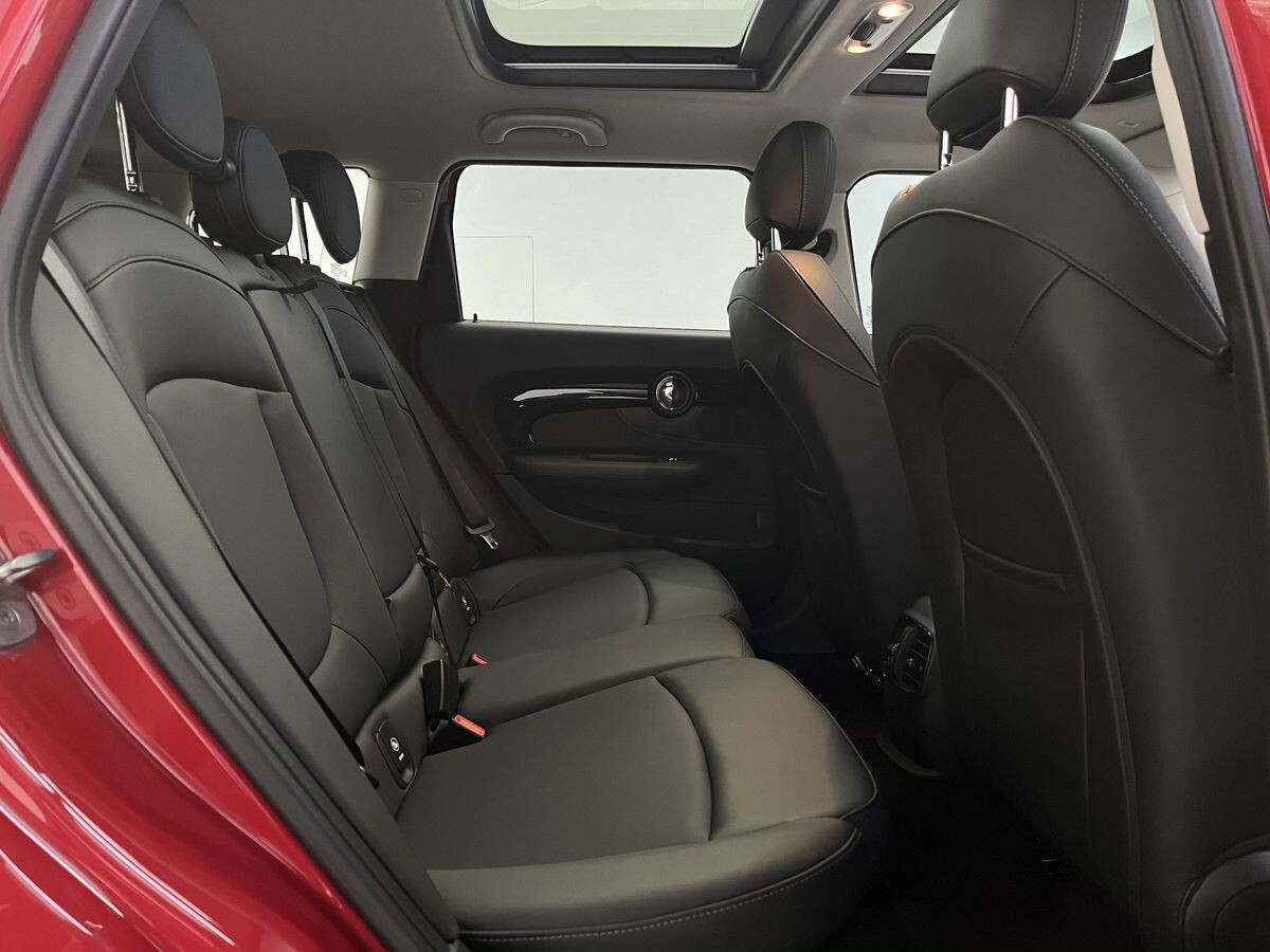 MINI Clubman 2022 - фото автомобиля