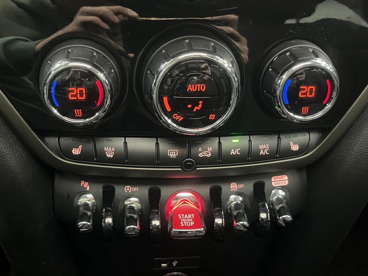 MINI Countryman 2023 - фото автомобиля