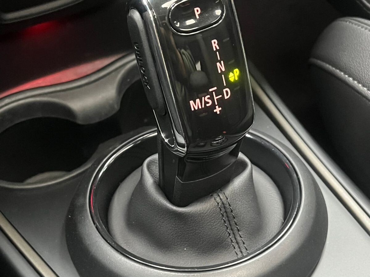 MINI Countryman 2023 - фото автомобиля