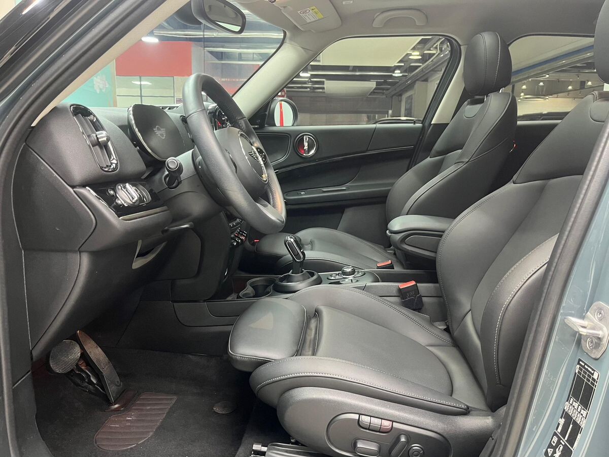 MINI Countryman 2023 - фото автомобиля