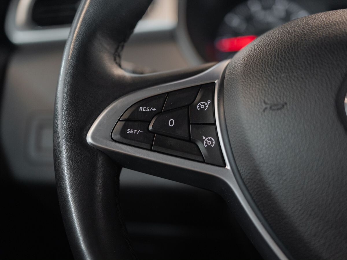 Renault Arkana 2021 - фото автомобиля