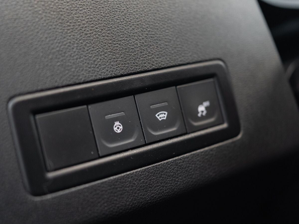 Renault Arkana 2021 - фото автомобиля