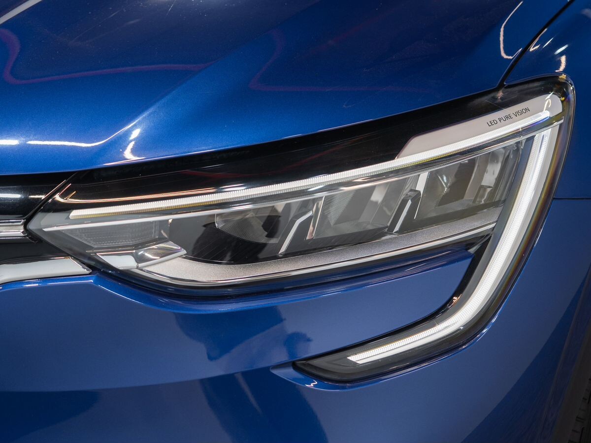 Renault Arkana 2021 - фото автомобиля