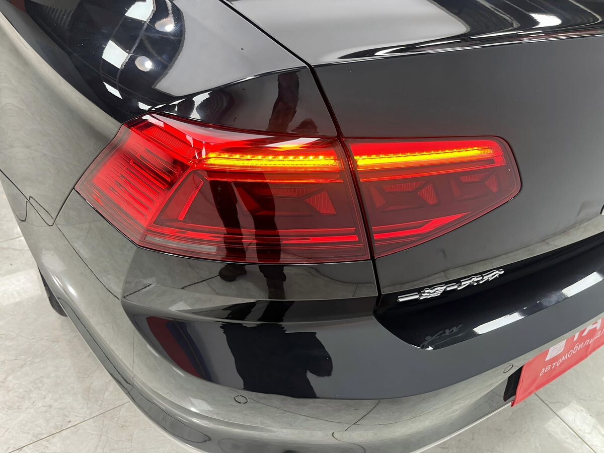 Volkswagen Magotan 2021 - фото автомобиля