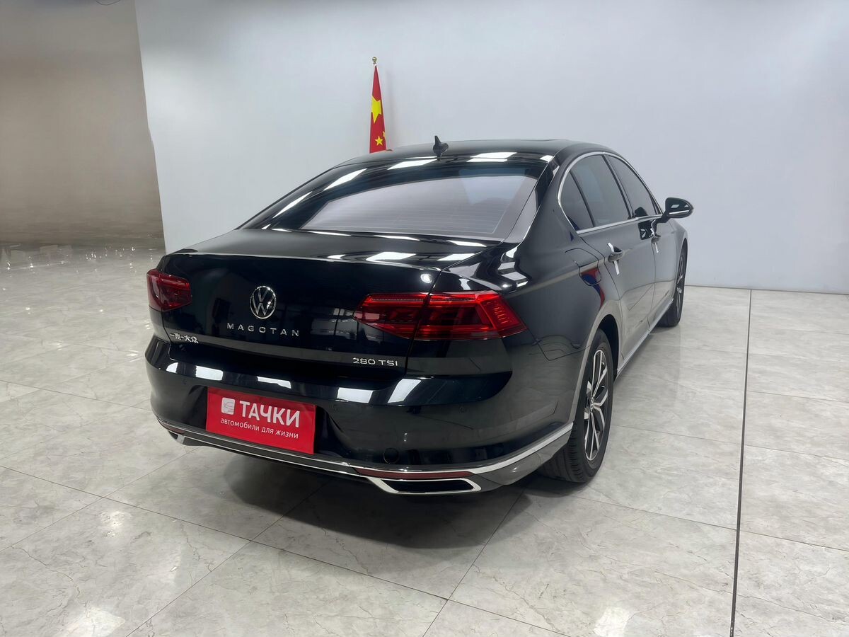 Volkswagen Magotan 2021 - фото автомобиля