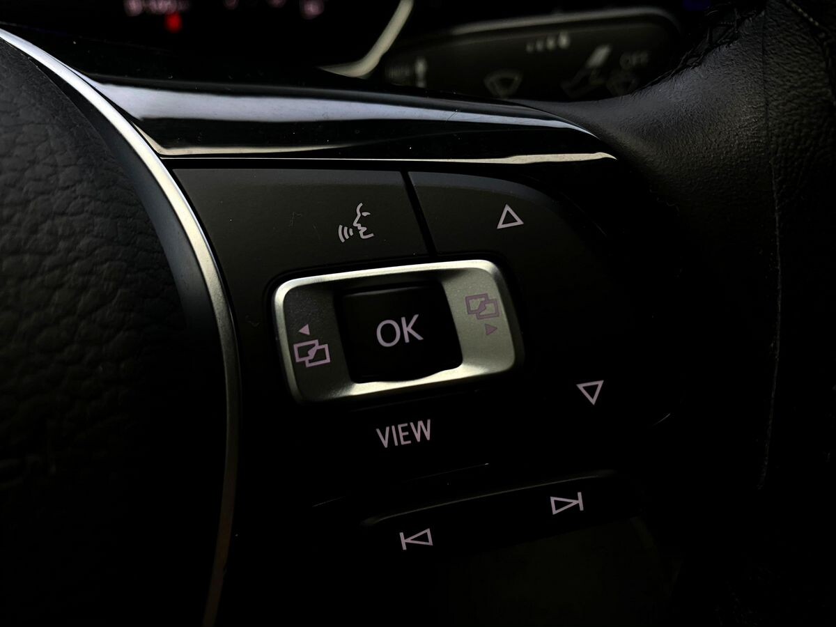 Volkswagen Sagitar L 2021 - фото автомобиля